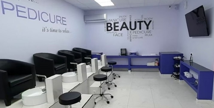 Από 17,90€ για Εφαρμογή Lash Lift, Βαφή Βλεφαρίδων & Θεραπεία Κερατίνης | ή Εφαρμογή Brow Lift - Lamination, Βαφή Φρυδιών, Θεραπεία Κερατίνης & δυνατότητα συνδυασμού τους, στο άκρως εξοπλισμένο Κέντρο Αισθητικής «Nails4You», στο Γαλάτσι!